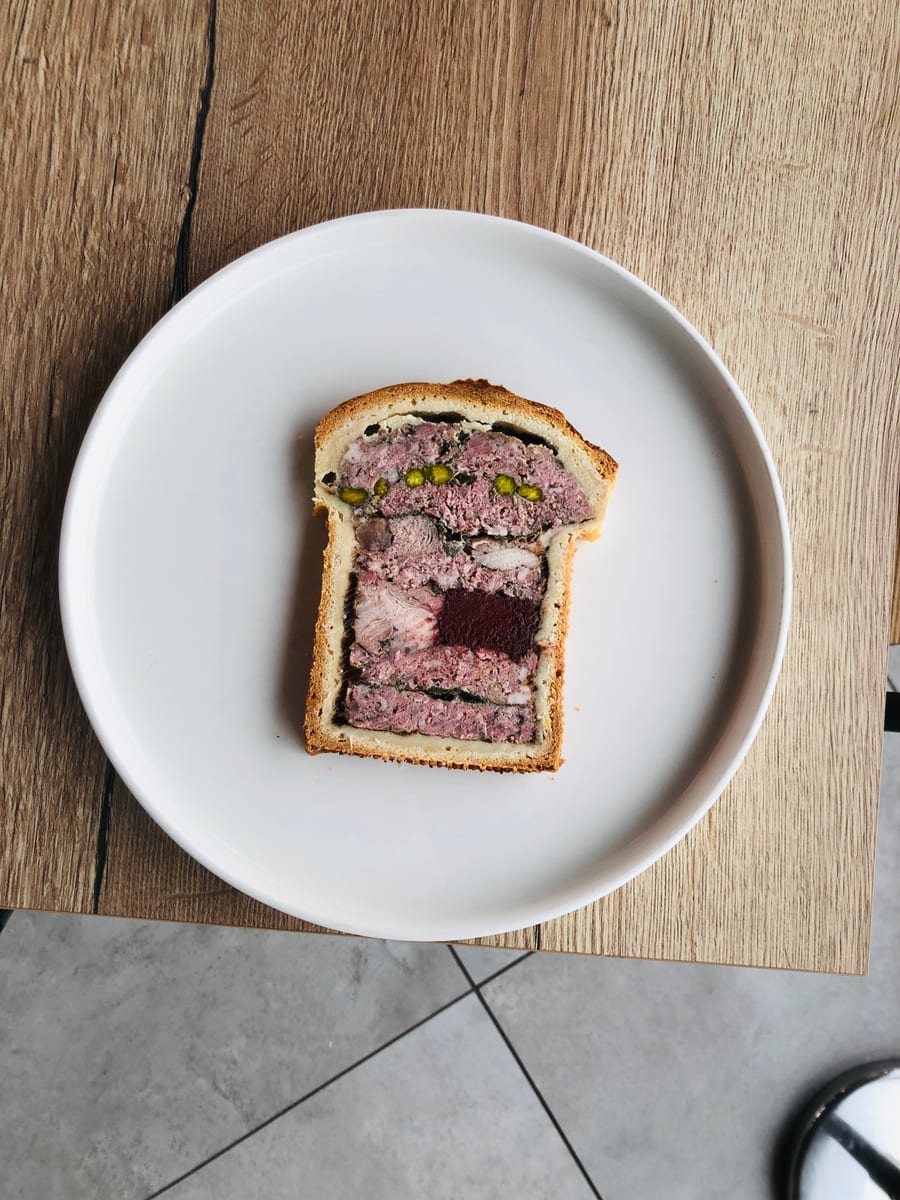 Plat principal — viande maturée et légumes du marché